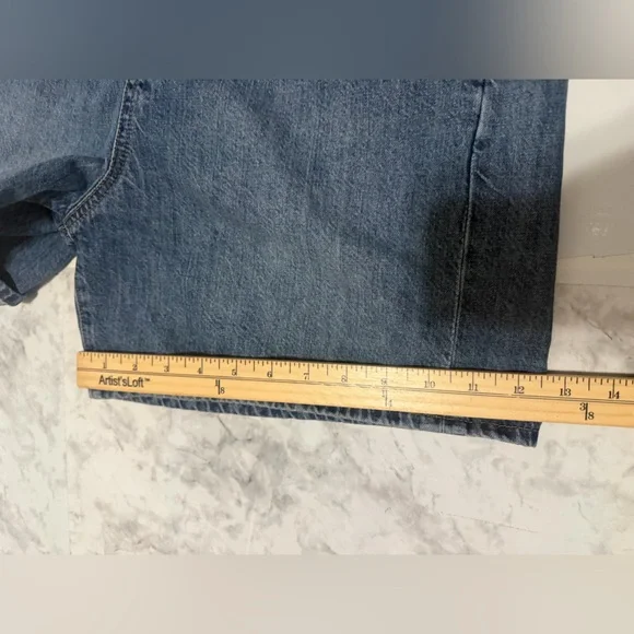 Levi's Vintage Women's Denim Short
Overalls Size M Blue Jean - Picture 11 of 16
